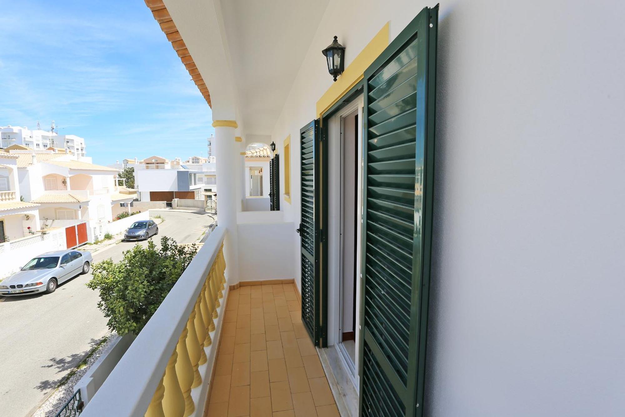 U - Quinta Da Estacao * Lagos