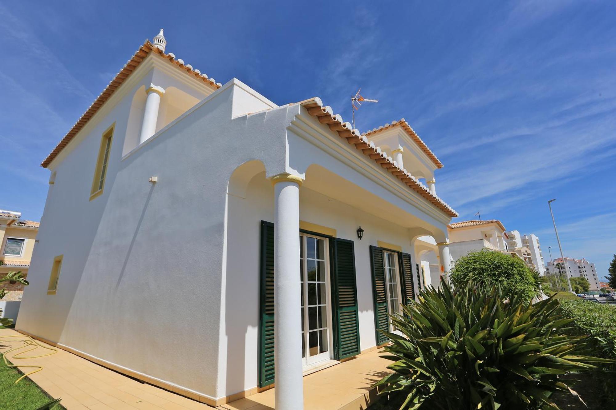 U - Quinta Da Estacao Pensión *